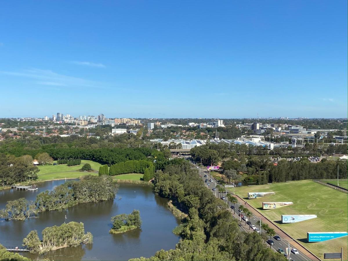Parkside & City View In Sydney Olympic Park 외부 사진