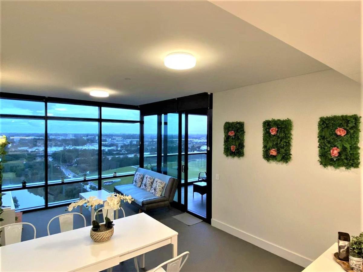 Parkside & City View In Sydney Olympic Park 외부 사진